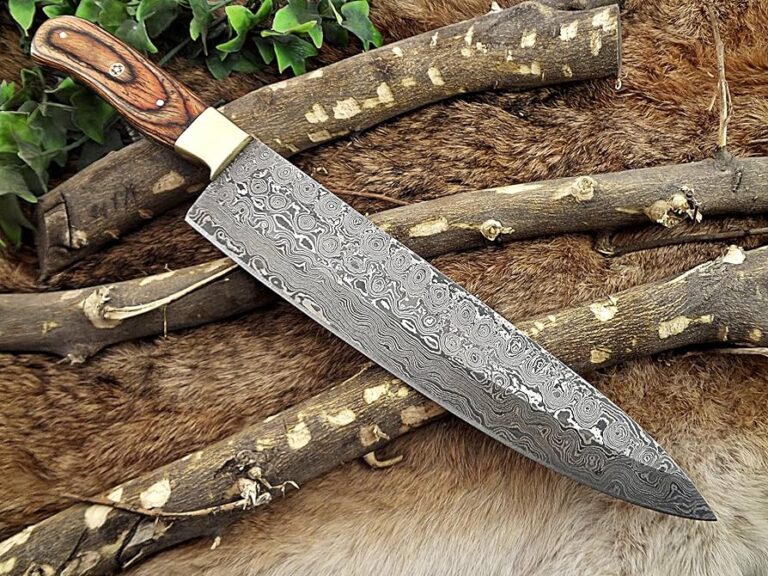 Damascus Knives