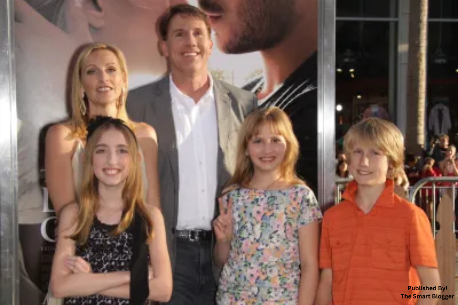 Nicholas Sparks: Personal Life And Family